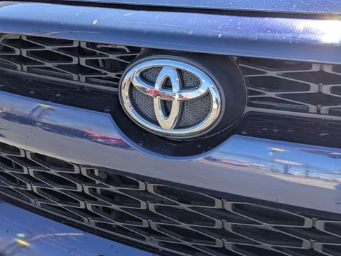 Used 2016 Toyota 4Runner SR5 image 10