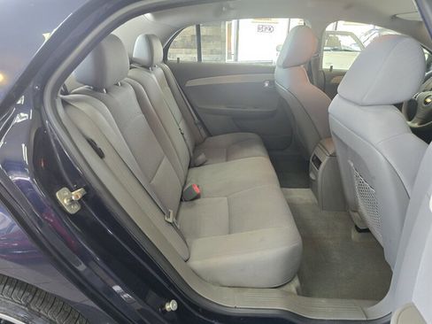 Used 2010 Chevrolet Malibu LS image 16