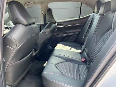 Used 2024 Toyota Camry SE FWD image 17