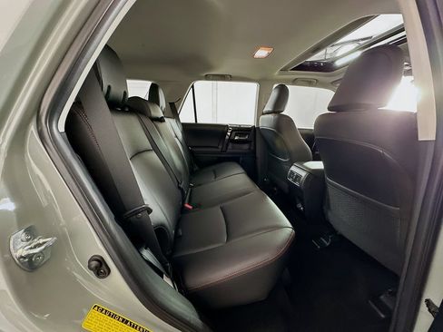 Used 2023 Toyota 4Runner TRD Off-Road Premium w/ Off Road Premium Plus Package AWD/4WD image 28