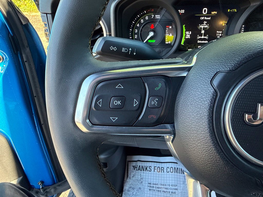 Used 2024 Jeep Wrangler Unlimited Sahara w/ Technology Group AWD/4WD image 24
