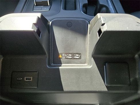 Used 2024 GMC Sierra 1500 Denali w/ Denali Reserve Package image 15