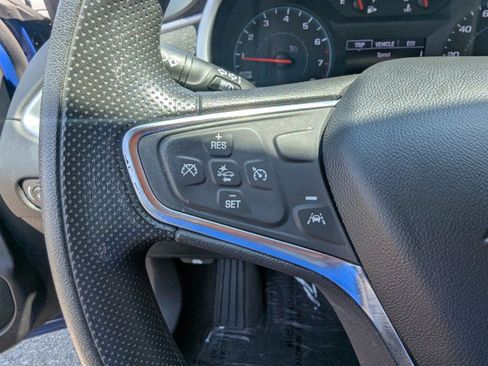 Used 2023 Chevrolet Malibu LT FWD image 14