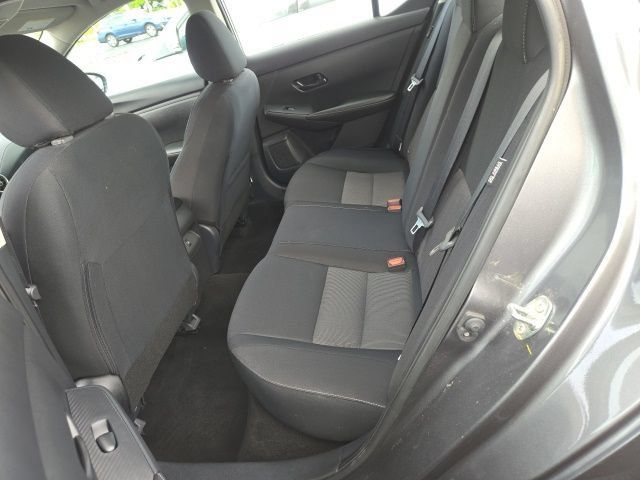 Used 2024 Nissan Sentra SV FWD image 17