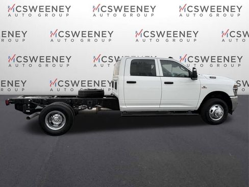 New 2026 RAM 3500 Tradesman w/ Chrome Appearance Group A image 6