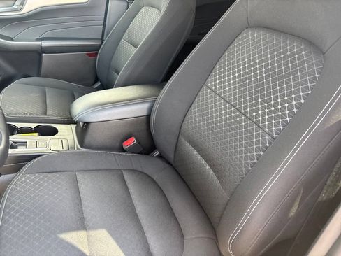 Used 2024 Ford Escape Active AWD/4WD image 22
