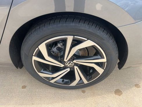 New 2026 Volkswagen Jetta SEL FWD image 11