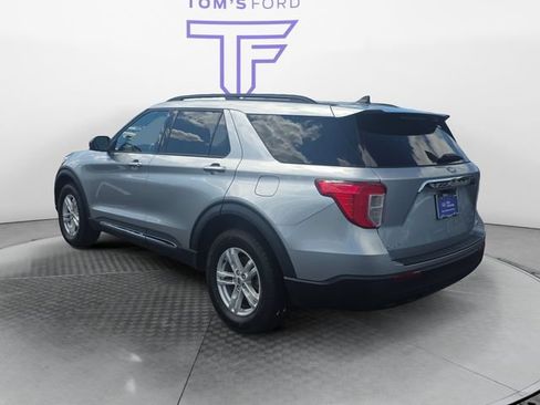 Certified 2023 Ford Explorer XLT AWD/4WD image 4
