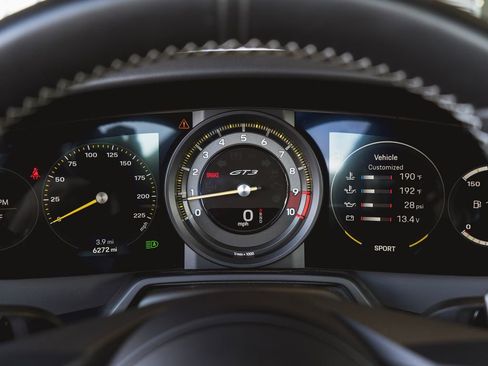 Certified 2024 Porsche 911 GT3 image 18