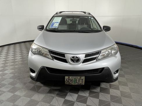 Used 2013 Toyota RAV4 LE AWD/4WD image 8