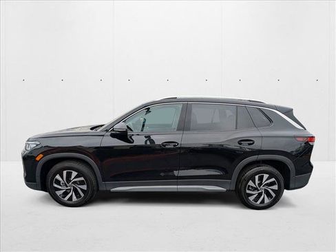 New 2025 Volkswagen Tiguan S image 9