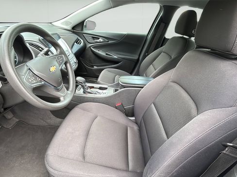 Used 2024 Chevrolet Malibu LT FWD image 14