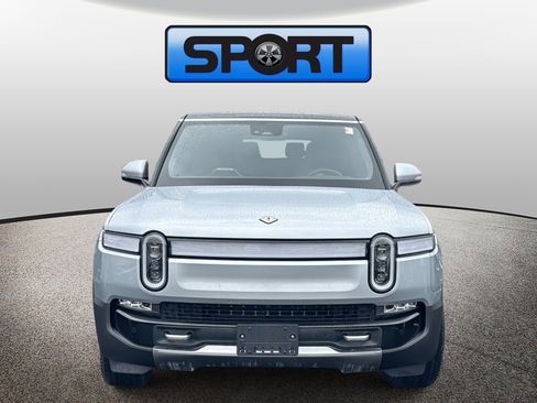 Used 2023 Rivian R1S Adventure image 26