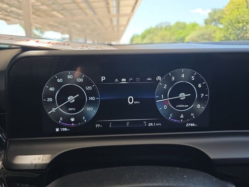 Used 2024 Kia Seltos S FWD image 18