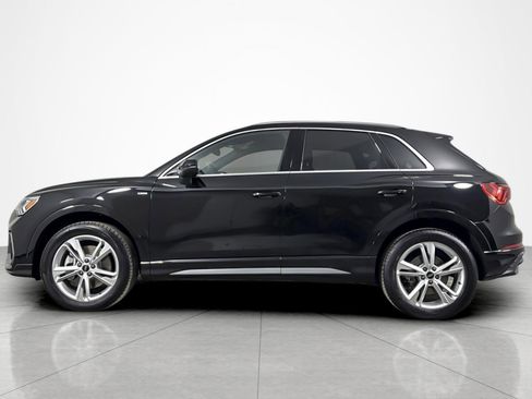 Used 2024 Audi Q3 2.0T Premium Plus w/ Premium Plus Package AWD/4WD image 2
