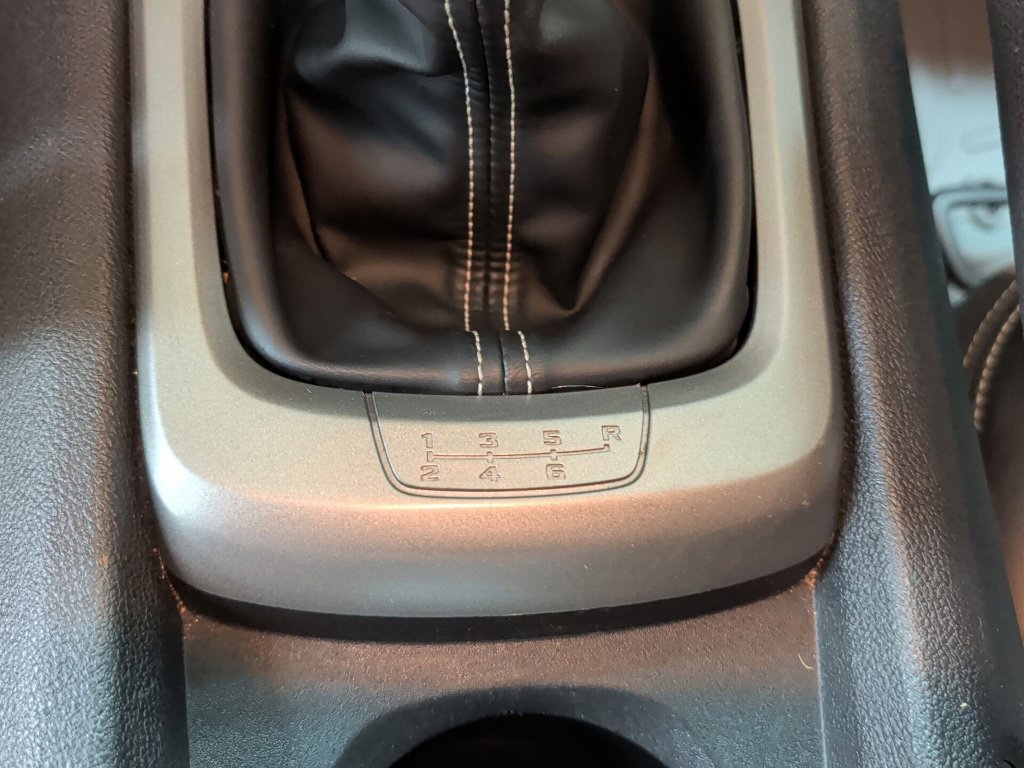 Used 2010 Chevrolet Camaro SS w/ LPO, Ground Effects Package RWD image 16