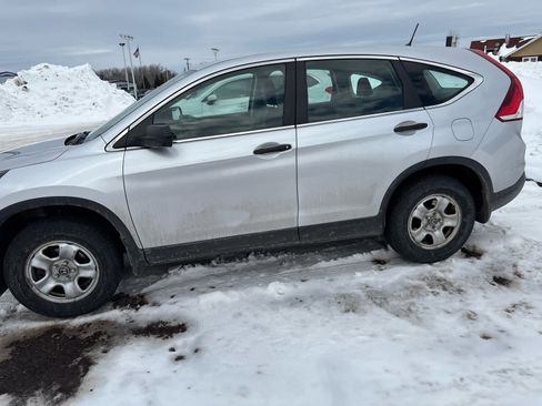 Used 2014 Honda CR-V LX image 3