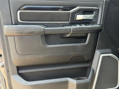 Used 2022 RAM 2500 Laramie AWD/4WD image 19
