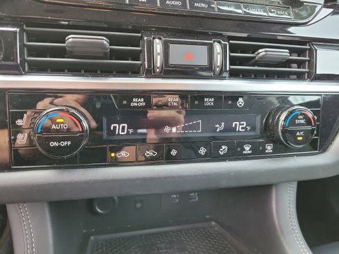 Certified 2022 Nissan Pathfinder Platinum w/ Cargo Package image 26