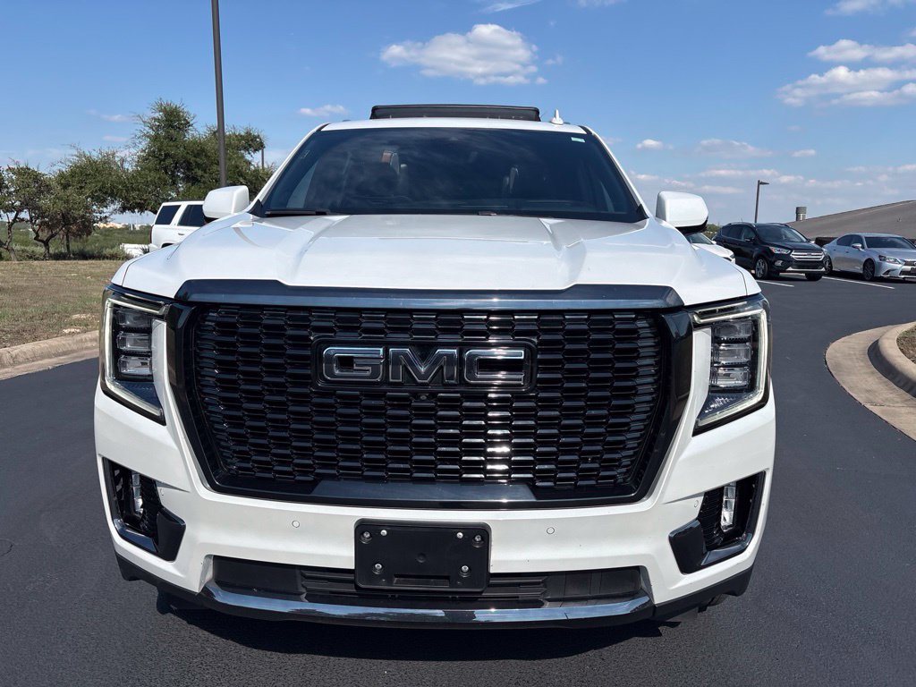 Used 2023 GMC Yukon Denali Ultimate AWD/4WD image 8