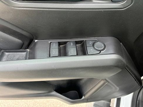 Used 2024 GMC Canyon Elevation w/ Convenience Package AWD/4WD image 30