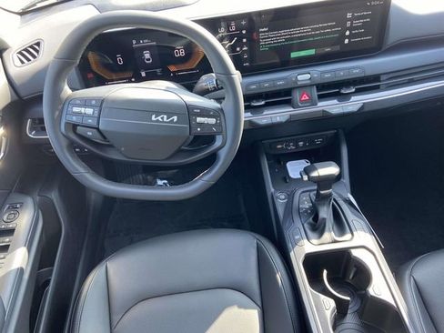 New 2026 Kia K4 EX FWD image 9