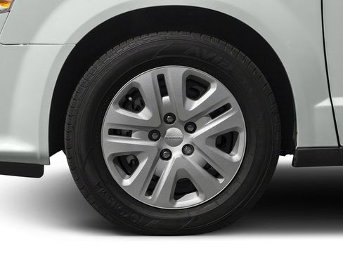 Certified 2018 Dodge Grand Caravan SE FWD image 11