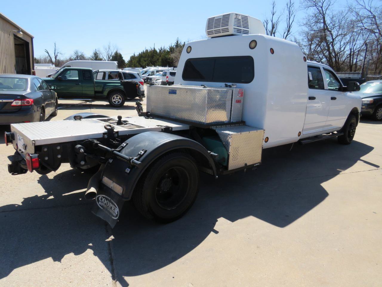 Used 2019 RAM 3500 Tradesman w/ Chrome Appearance Group AWD/4WD image 5