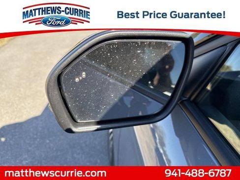 New 2026 Ford Explorer ST-Line image 8