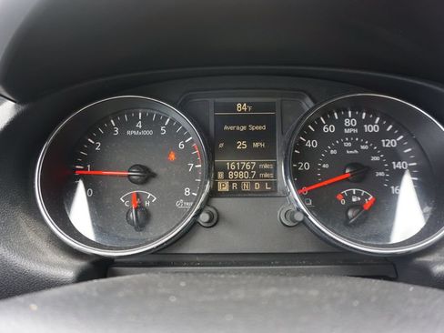 Used 2015 Nissan Rogue S w/ Convenience Package AWD/4WD image 6