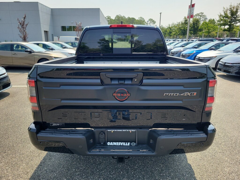 New 2026 Nissan Frontier PRO-4X w/ Pro Premium Package AWD/4WD image 8