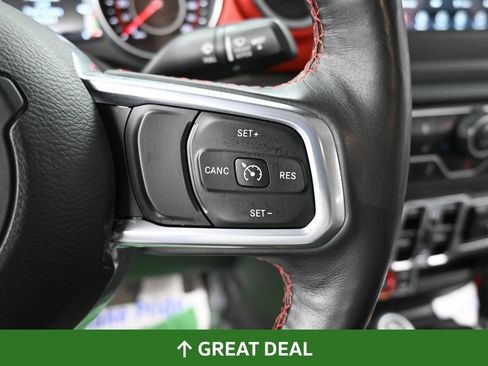 Used 2020 Jeep Gladiator Rubicon w/ Cold Weather Group AWD/4WD image 35