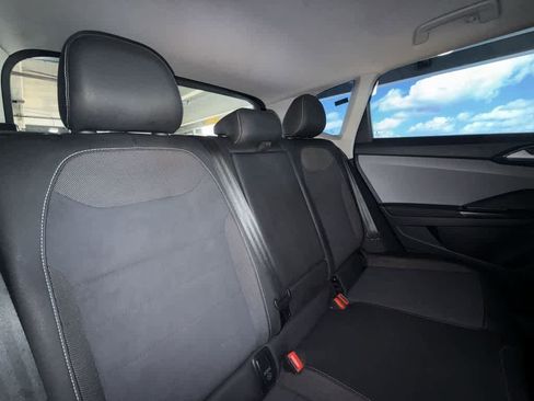 Used 2024 Volkswagen Taos SE FWD image 26