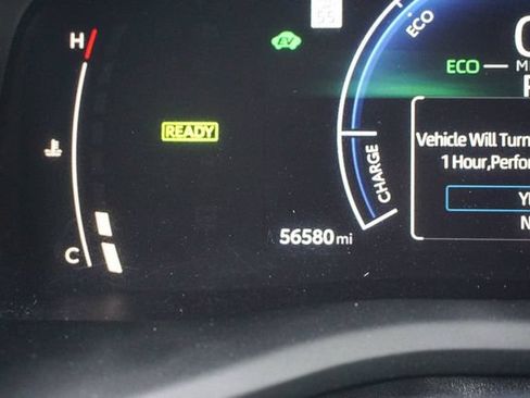 Used 2025 Toyota Camry SE FWD image 20