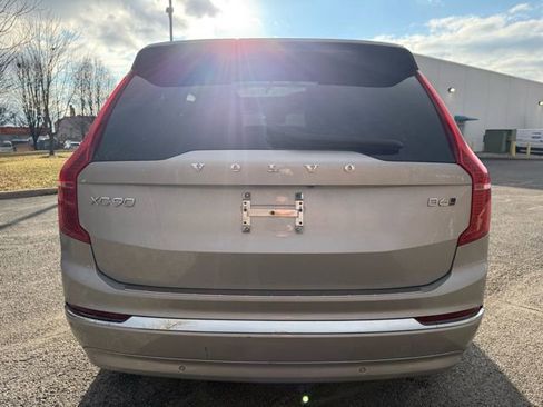 Used 2024 Volvo XC90 B6 Plus w/ Protection Package Premier image 6