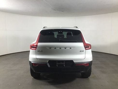 Used 2026 Volvo XC40 B5 Plus w/ Protection Package Premier AWD/4WD image 6