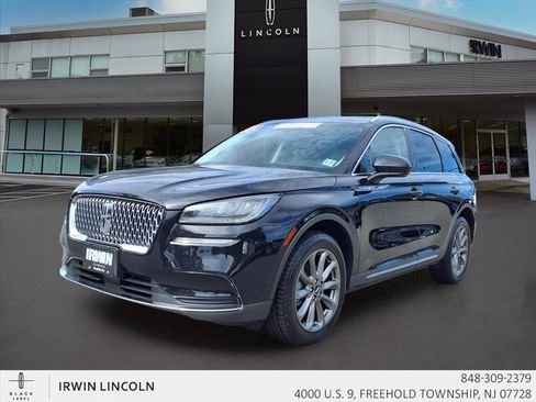 Certified 2022 Lincoln Corsair AWD w/ Premium Package image 4