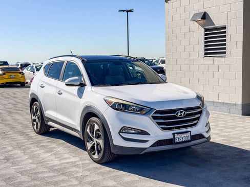 Used 2017 Hyundai Tucson Value image 3