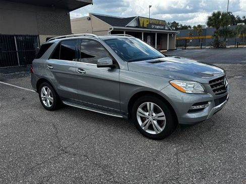 Used 2013 Mercedes-Benz ML 350 2WD image 5