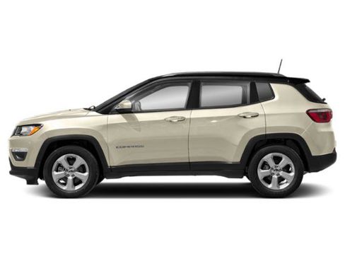 Certified 2018 Jeep Compass Limited w/ Navigation Group AWD/4WD image 2
