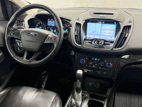 Used 2017 Ford Escape Titanium image 22