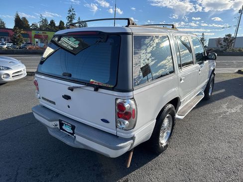 Used 1995 Ford Explorer Limited image 4
