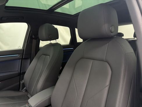 Used 2022 Audi Q3 2.0T Premium Plus image 13