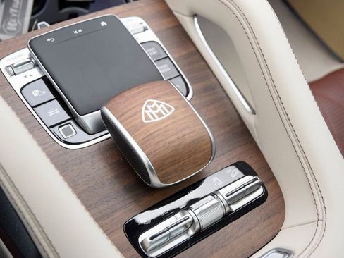 New 2026 Mercedes-Benz Maybach GLS 600 4MATIC image 26