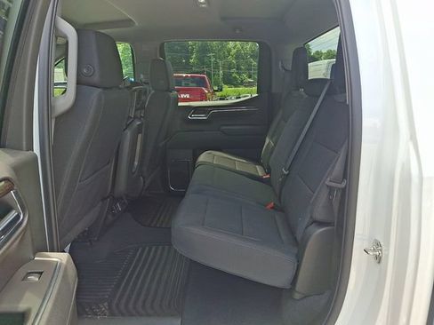 Used 2026 Chevrolet Silverado 1500 LT AWD/4WD image 17