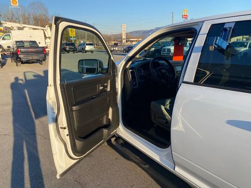 Used 2016 RAM 1500 Tradesman w/ Popular Equipment Group image 8