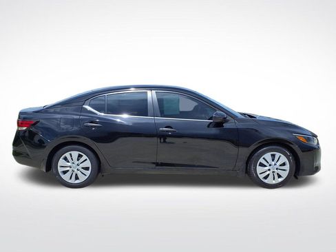 Used 2024 Nissan Sentra S FWD image 10