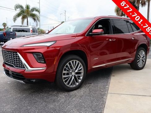 New 2025 Buick Enclave Avenir w/ Trailering Package, 5000 lbs. image 4