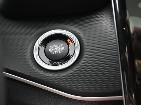 New 2026 Jeep Grand Cherokee Laredo X image 21