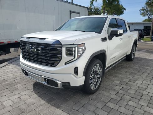 Used 2024 GMC Sierra 1500 Denali Ultimate AWD/4WD image 3